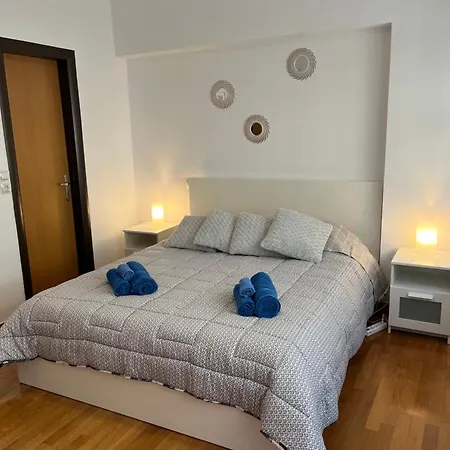 Enjoy The Riviera! Apartment